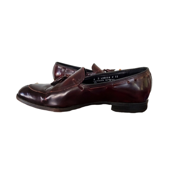 Florsheim Men's 8D Leather Tassel Wing Tip Almond Toe Dress Shoes - Picture 7 of 13